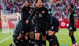 加拿大足球爆料视频最新,揭秘最新赛事内幕与精彩瞬间